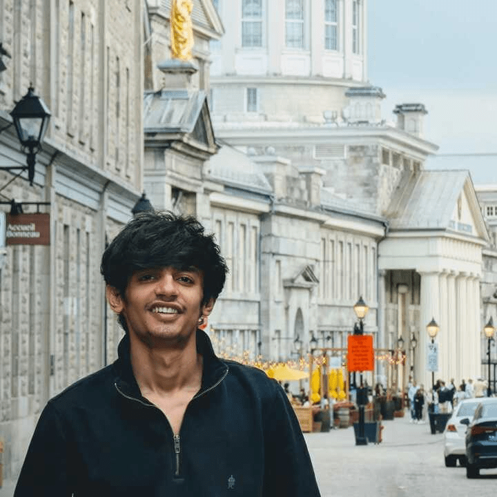 Contestant Kunj Kariya